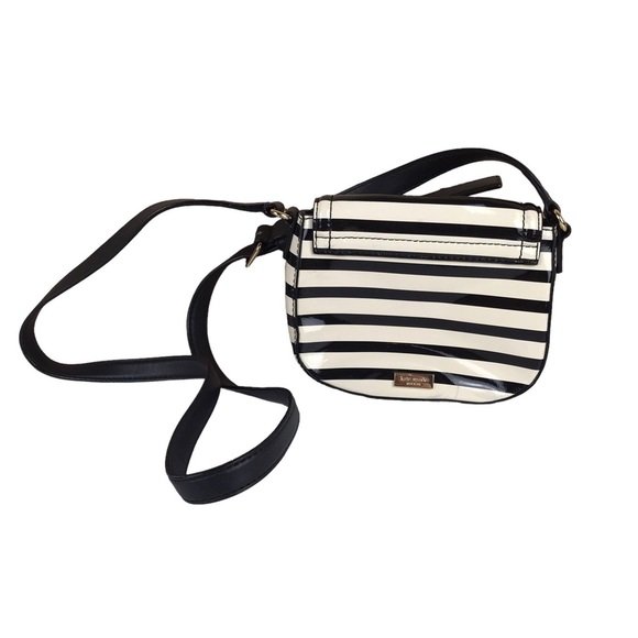 Kate Spade Jade Chelsea Park Patent Leather Bow - Picture 2 of 6